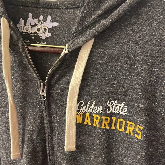 GOLDEN STATE WARRIORS FRONT ZIPPERED HOODIE SIZE MEDIUM - Picture 2 of 4